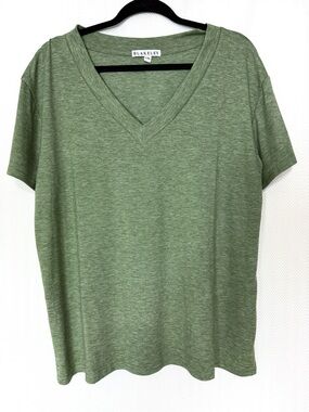 NWOT Blakeley Women's V-Neck Short Sleeve Top Size L/XL